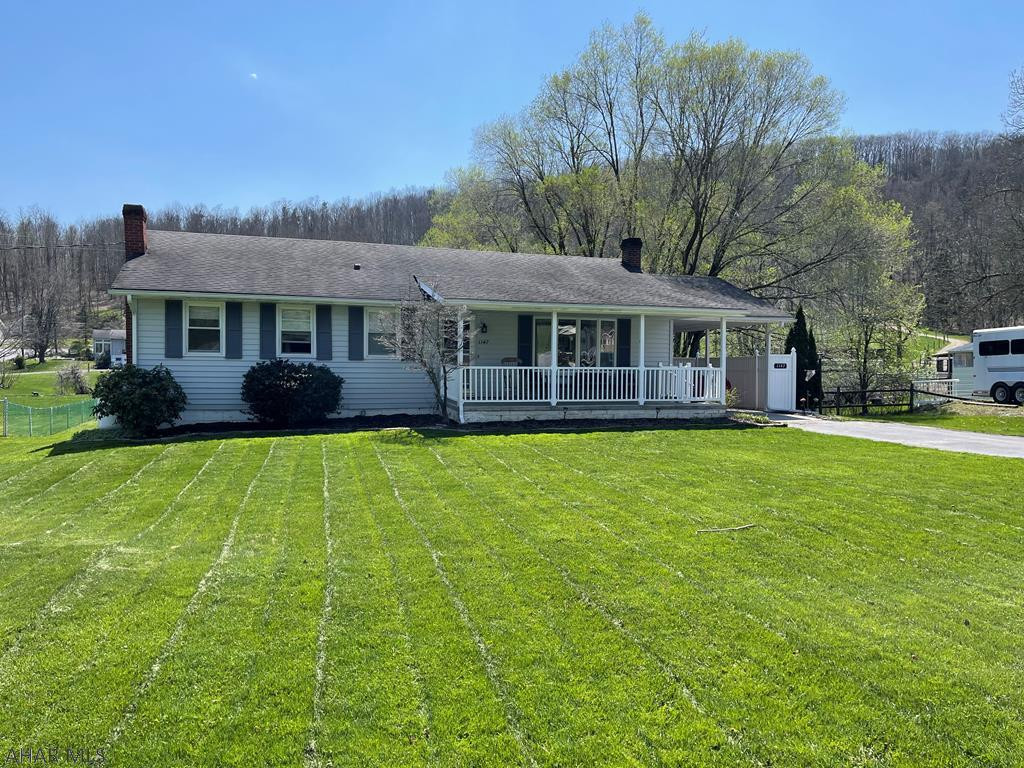 Maple Hollow - Residential