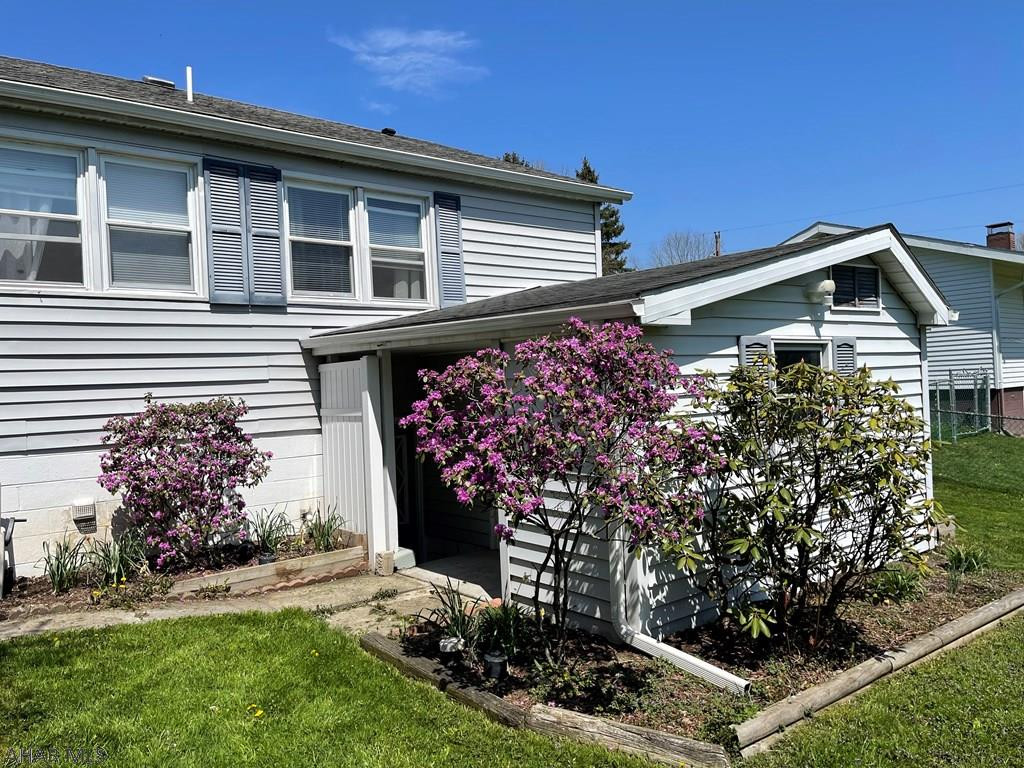 Maple Hollow - Residential