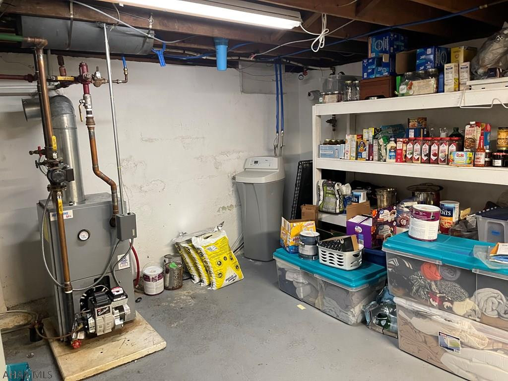 Maple Hollow - Residential