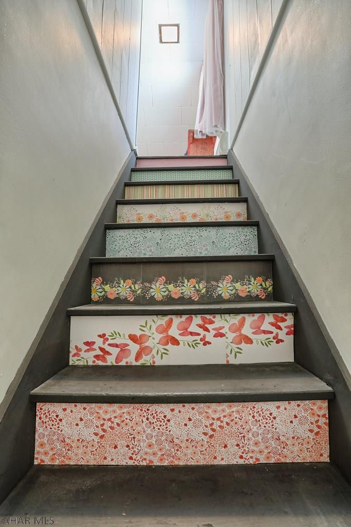 Juniata Gap - Residential