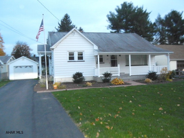 Llyswen - Residential