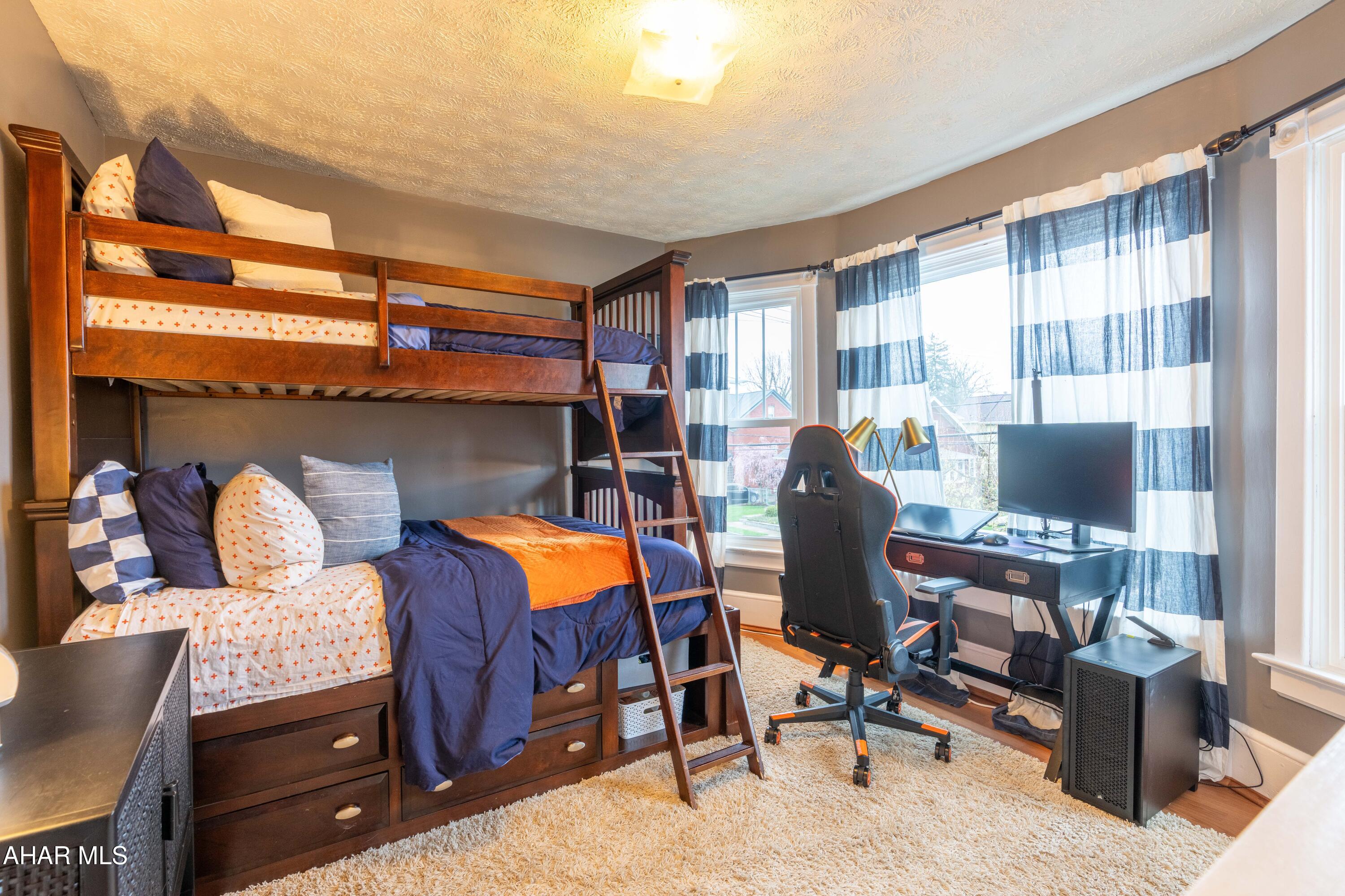 Hollidaysburg - Residential