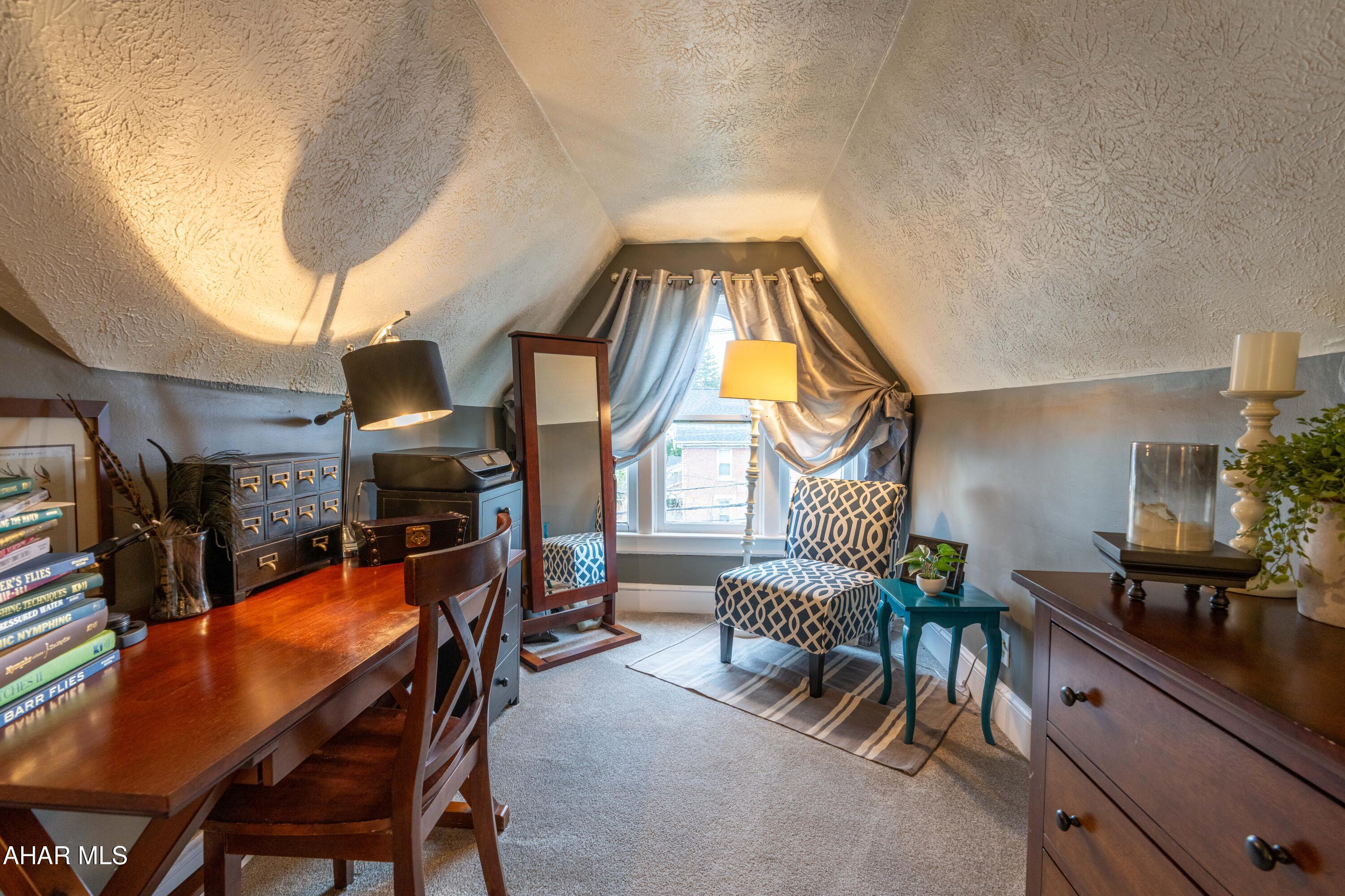 Hollidaysburg - Residential