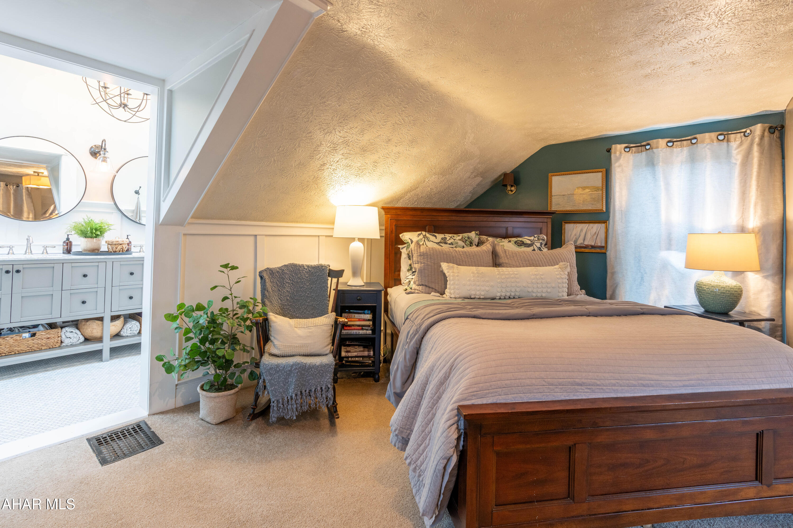 Hollidaysburg - Residential