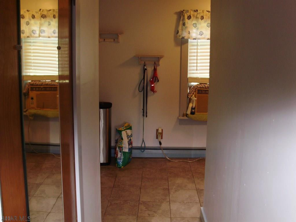 Saxton - Residential Lease