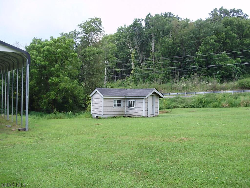 Saxton - Residential Lease