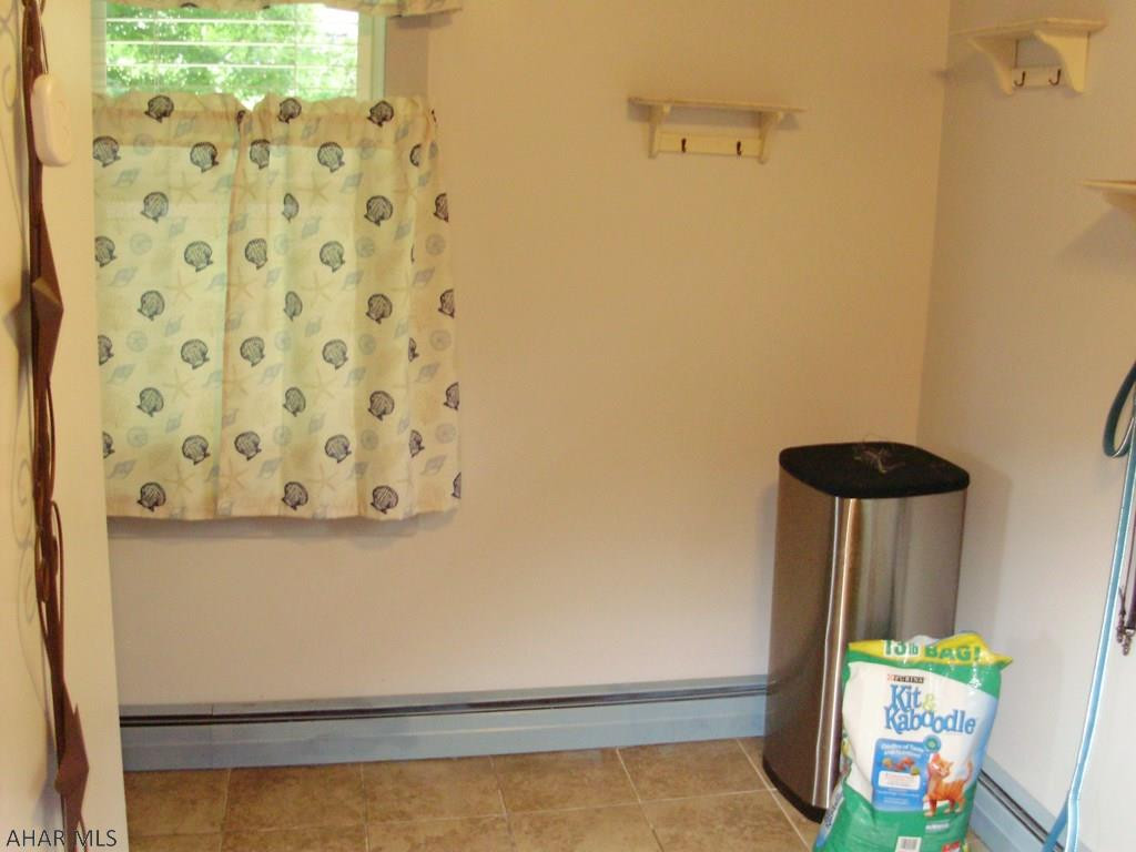 Saxton - Residential Lease