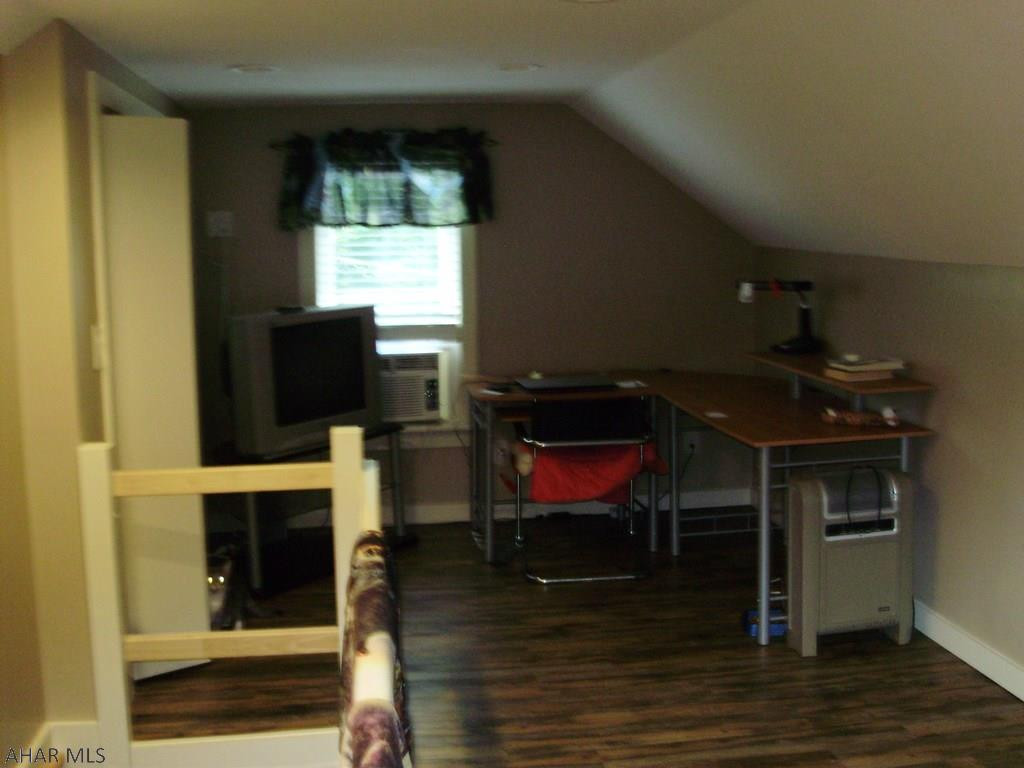 Saxton - Residential Lease