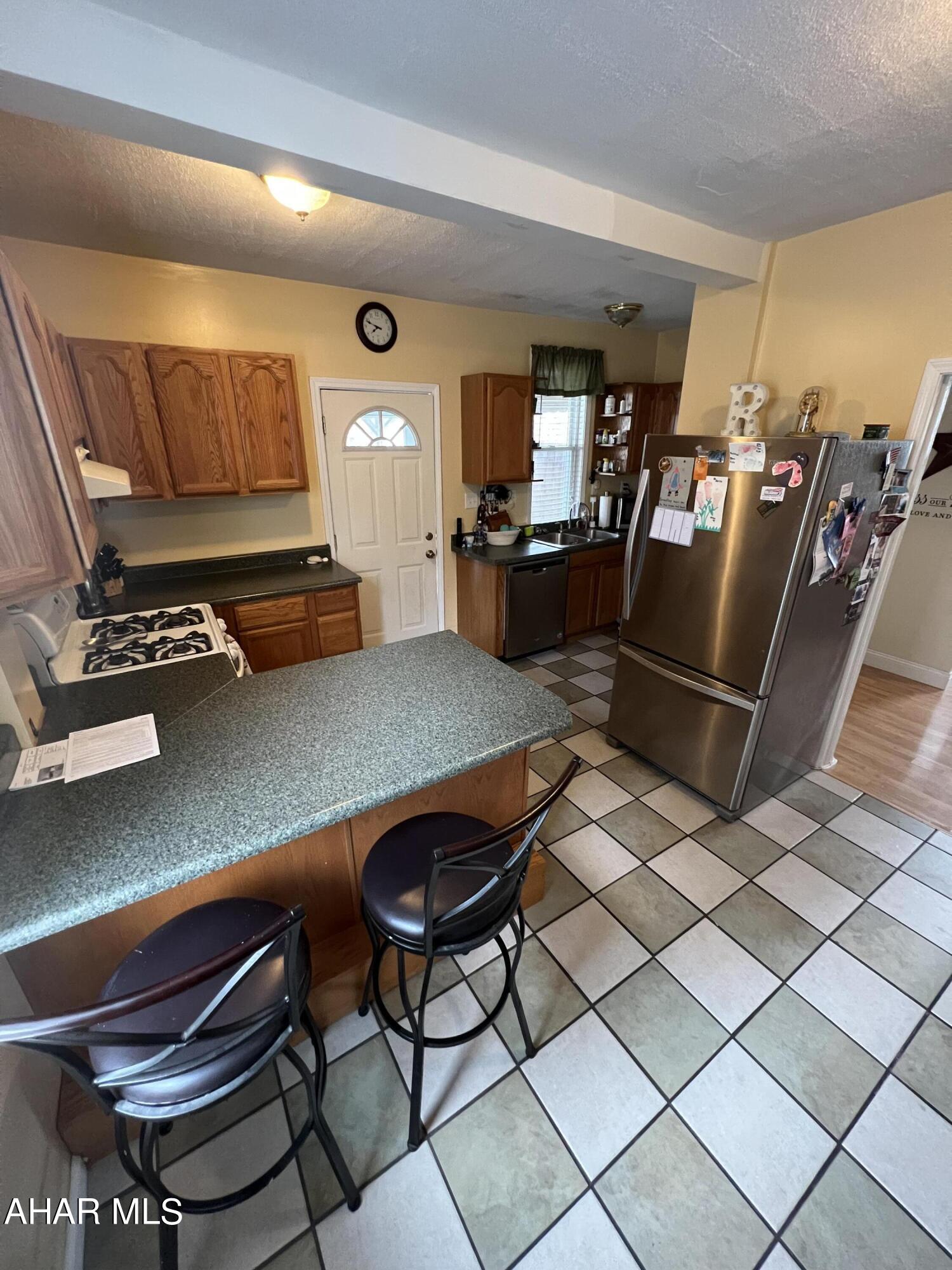 Juniata - Residential