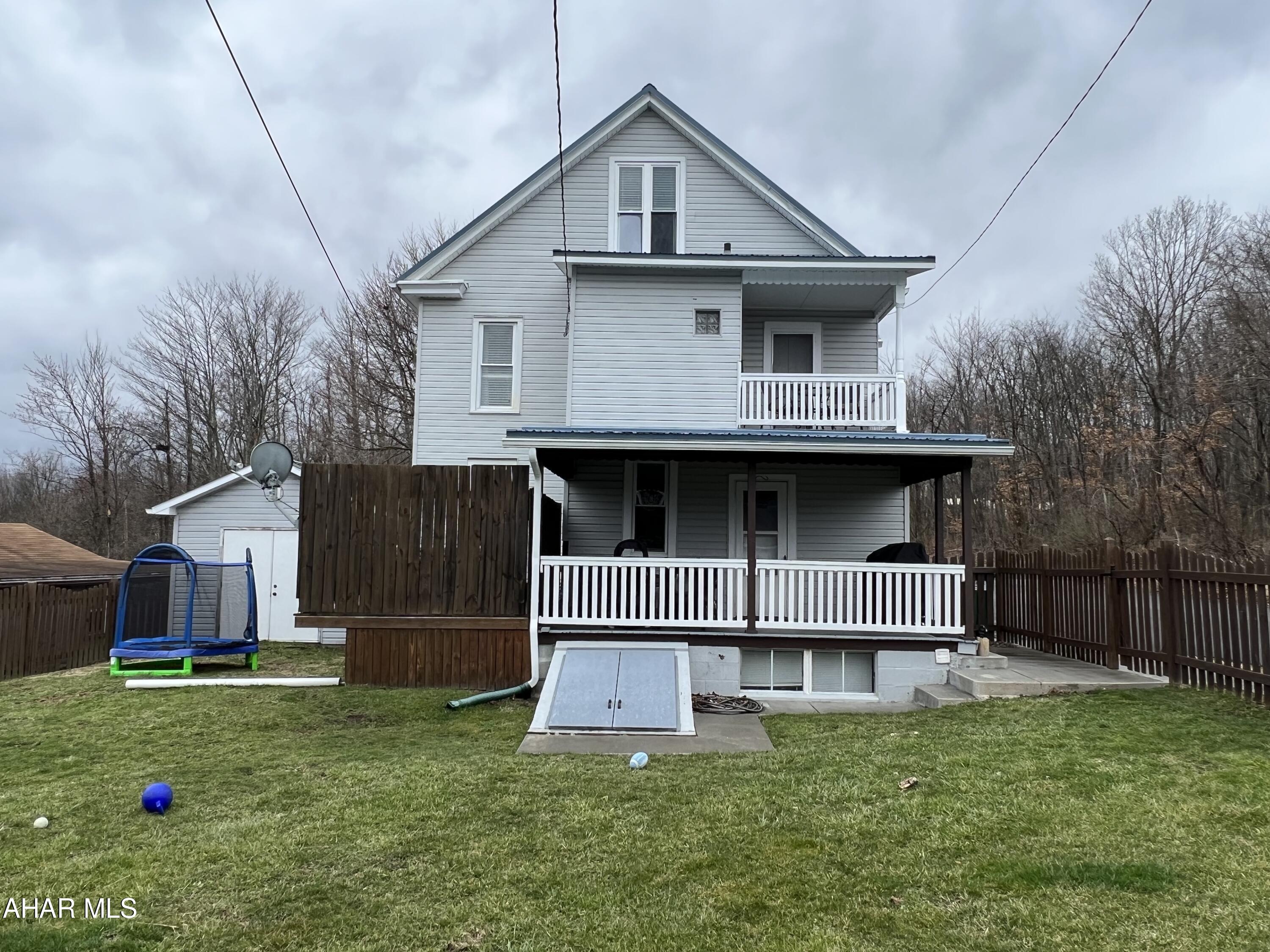 Juniata - Residential