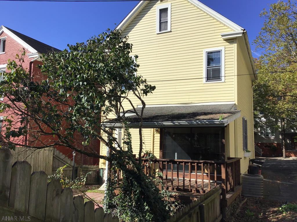 Hollidaysburg - Residential