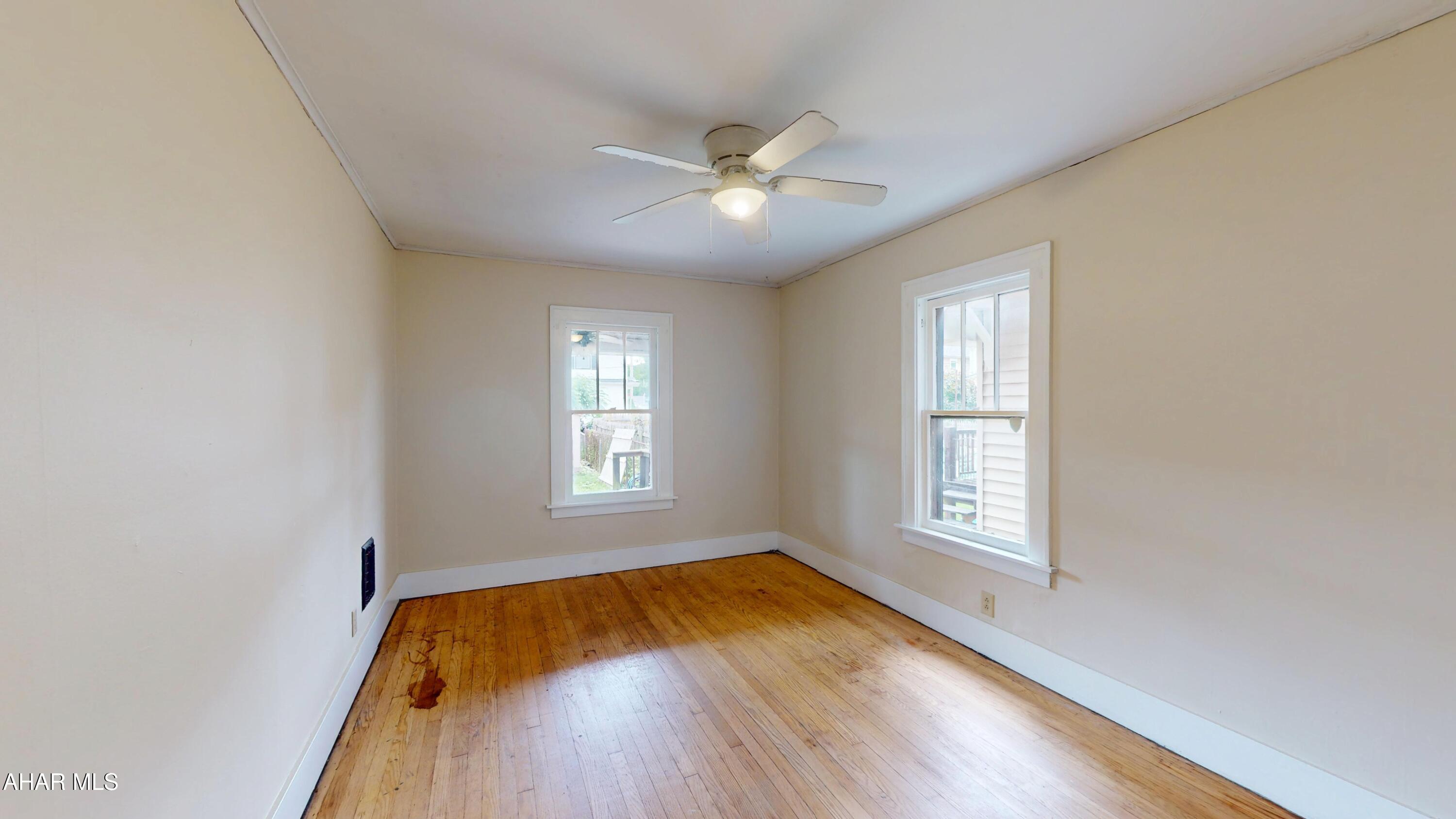 Juniata - Residential