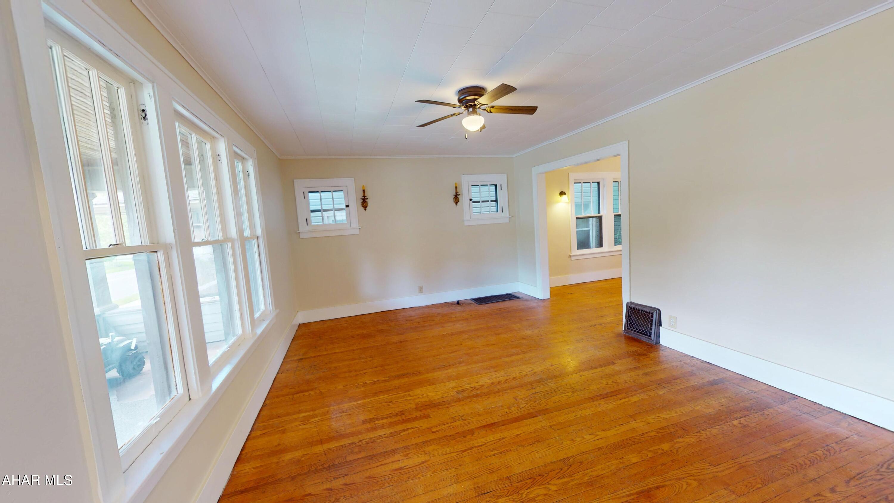 Juniata - Residential