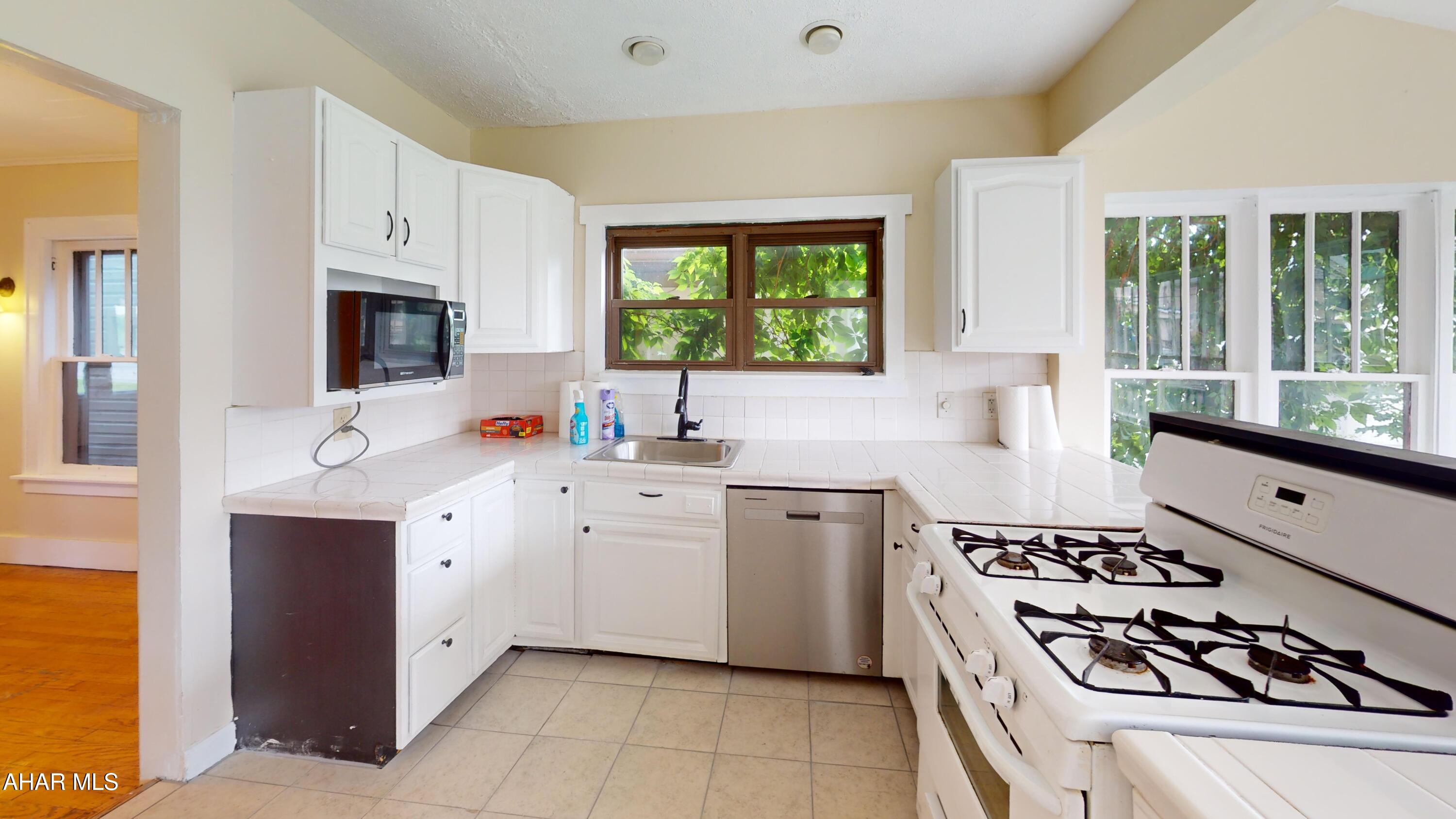 Juniata - Residential