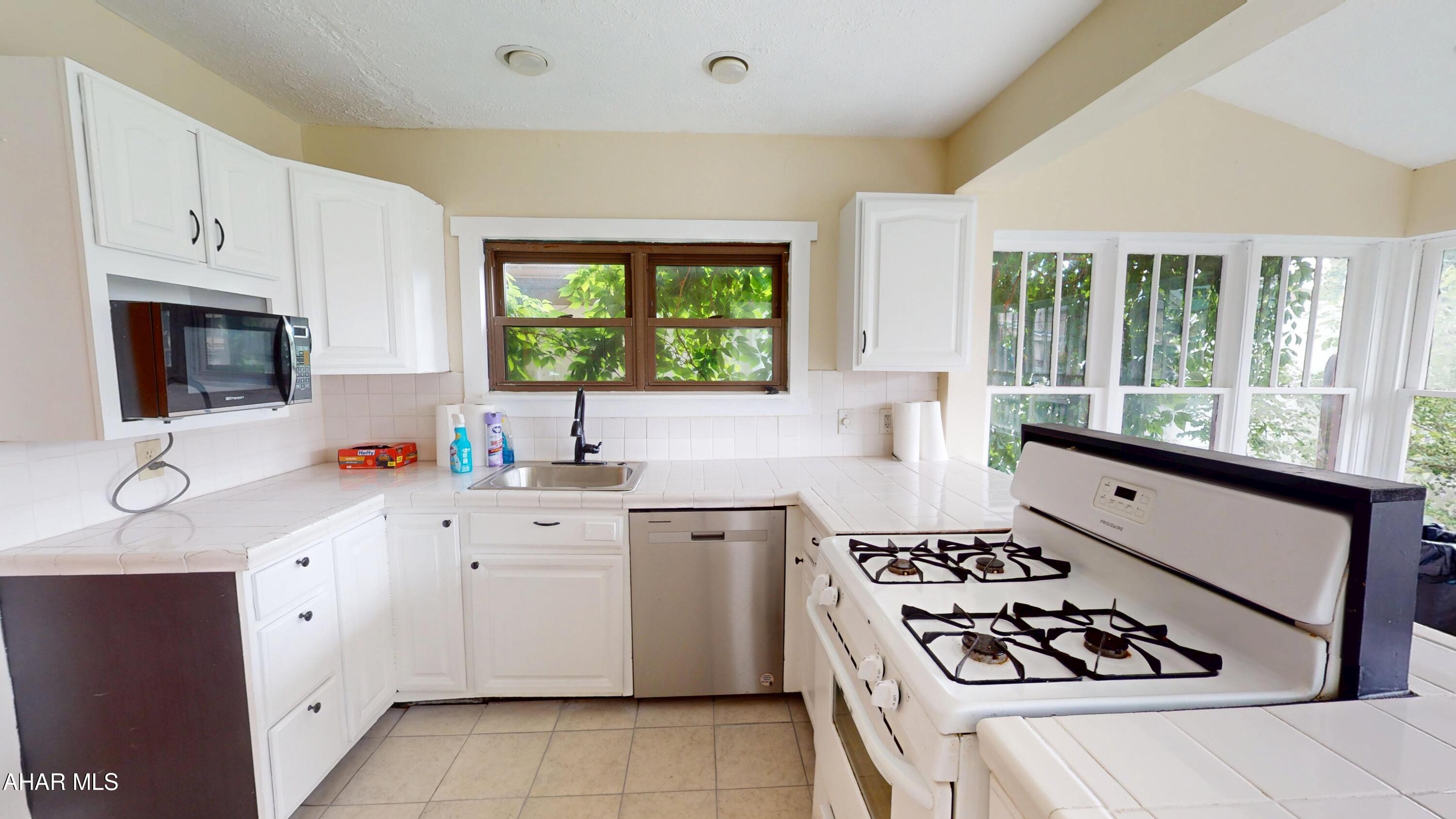 Juniata - Residential