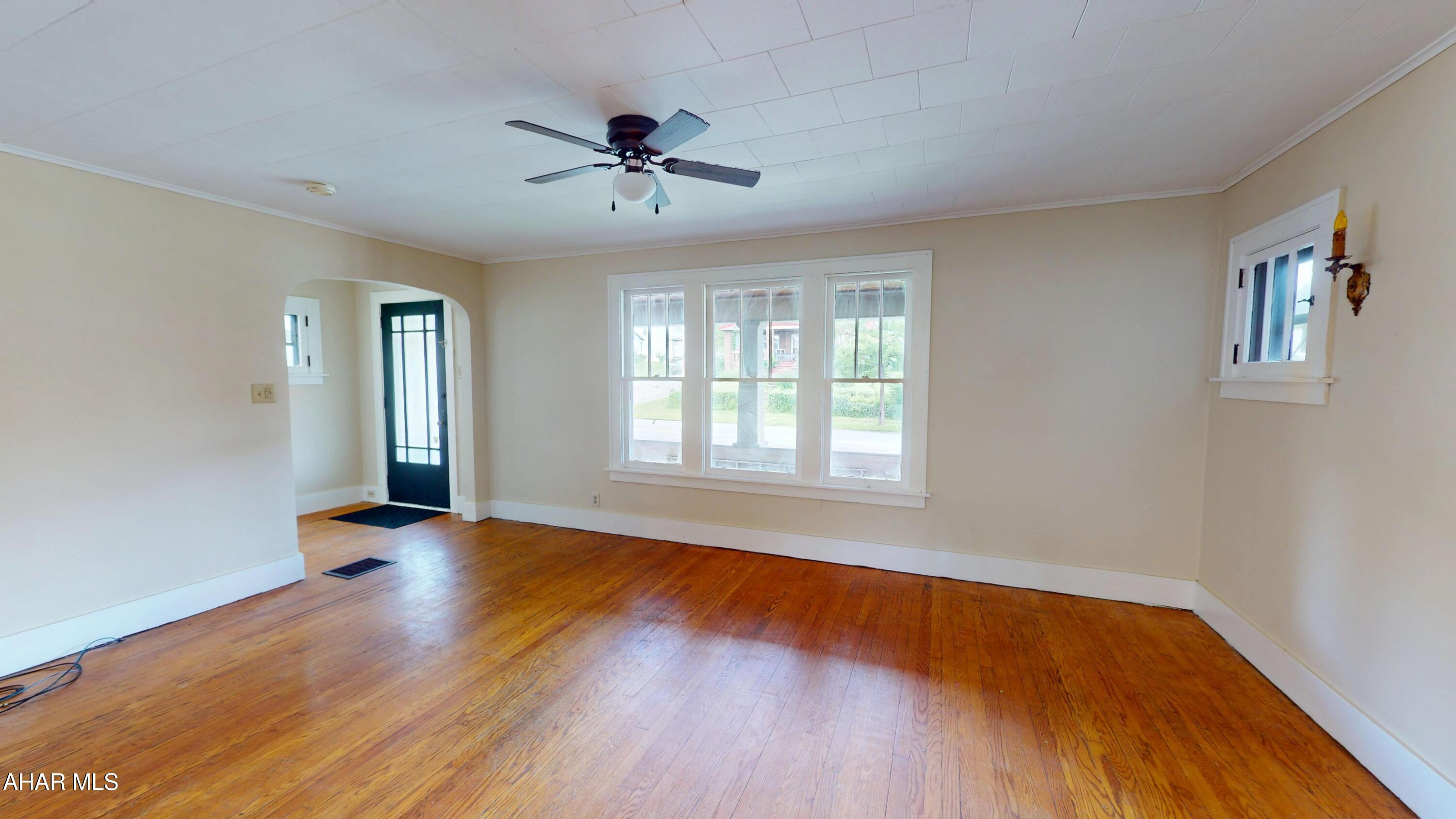 Juniata - Residential