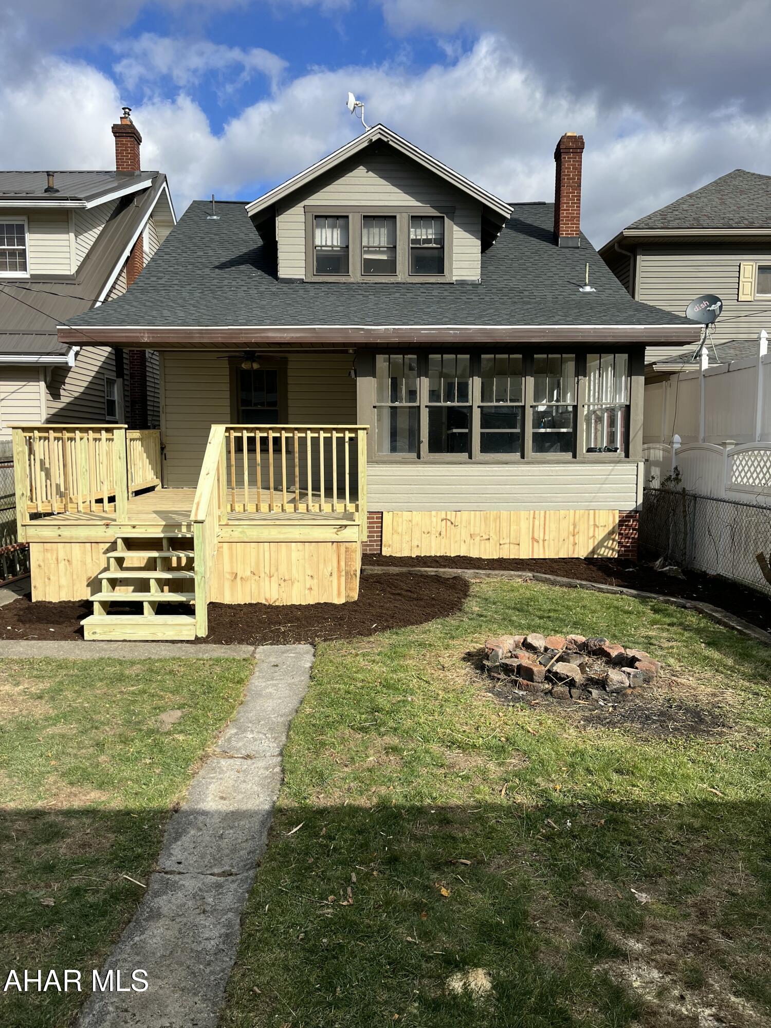 Juniata - Residential