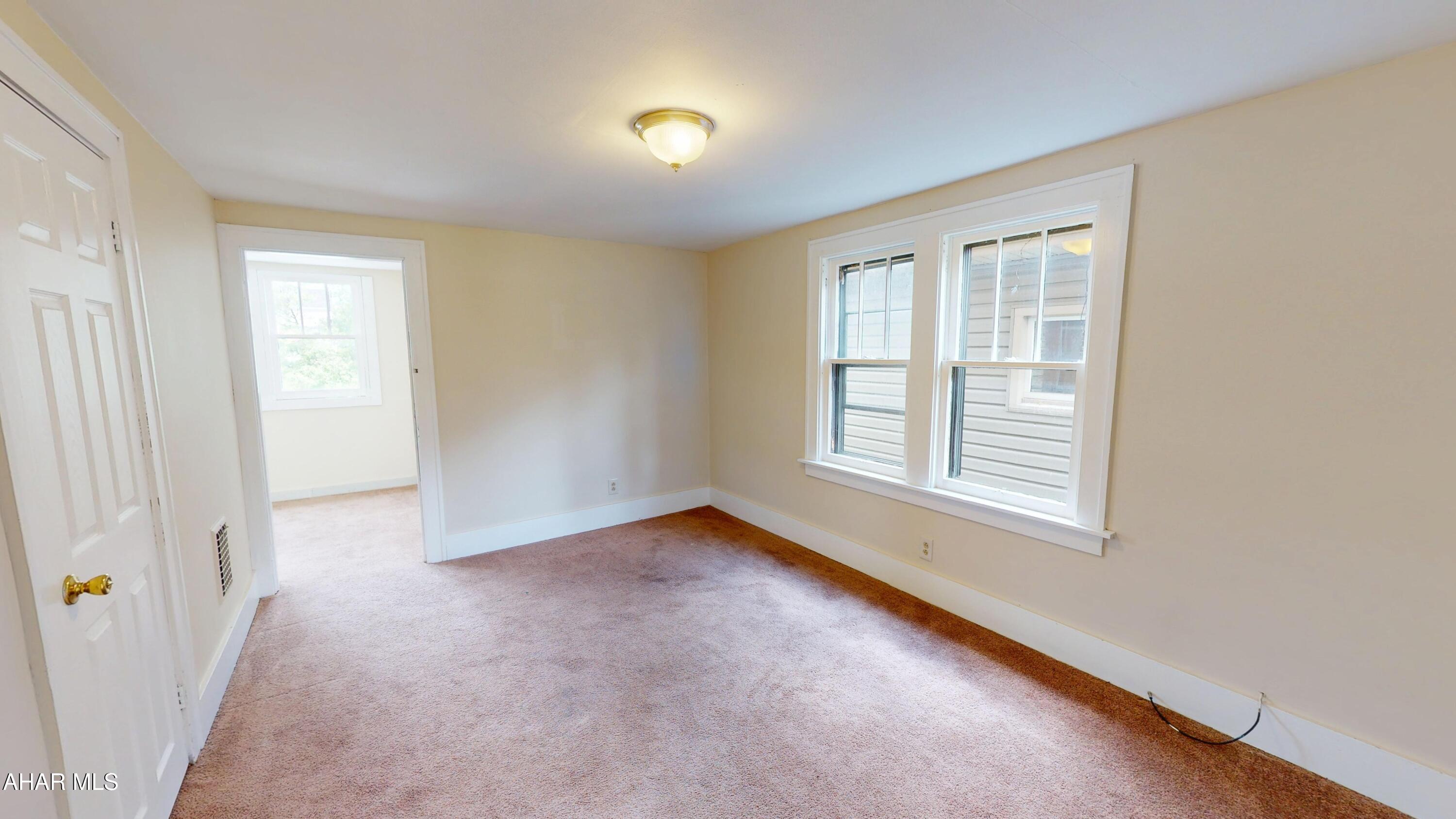 Juniata - Residential