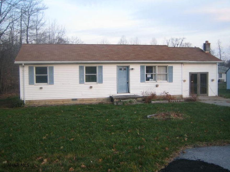 Eldorado Springs 1 story in need of major TLC. 3 bedrooms, 1 bath, eat-in kitchen. Large rear deck and shed. Sold AS-IS.