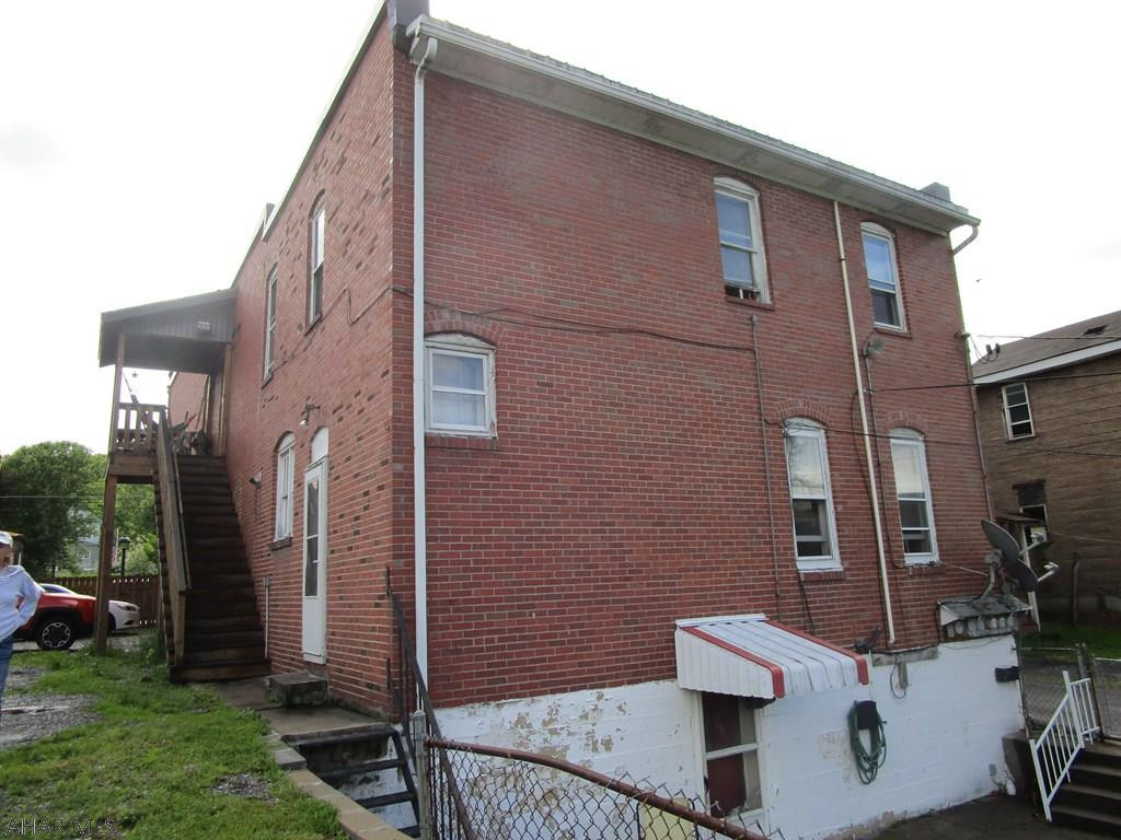 Unknown - Commercial Sale