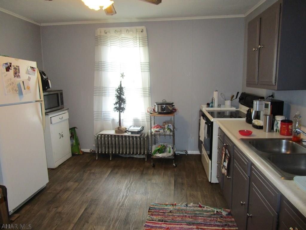 Unknown - Commercial Sale