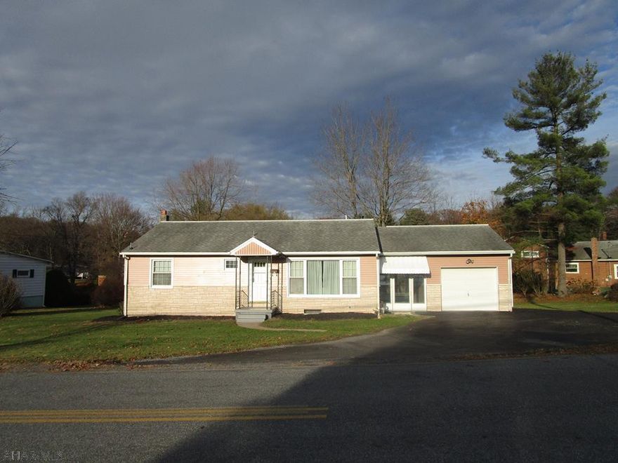 One story living in Greenwood!  This 3 bedroom 2 full bath ranch home is situated on a corner lot with just under .5 of an acre.  With easy access to the highway and only minutes away from town there is no wonder why this is prime location. Sellers are motivated, bring offers!  Call listing agent for your private showing.