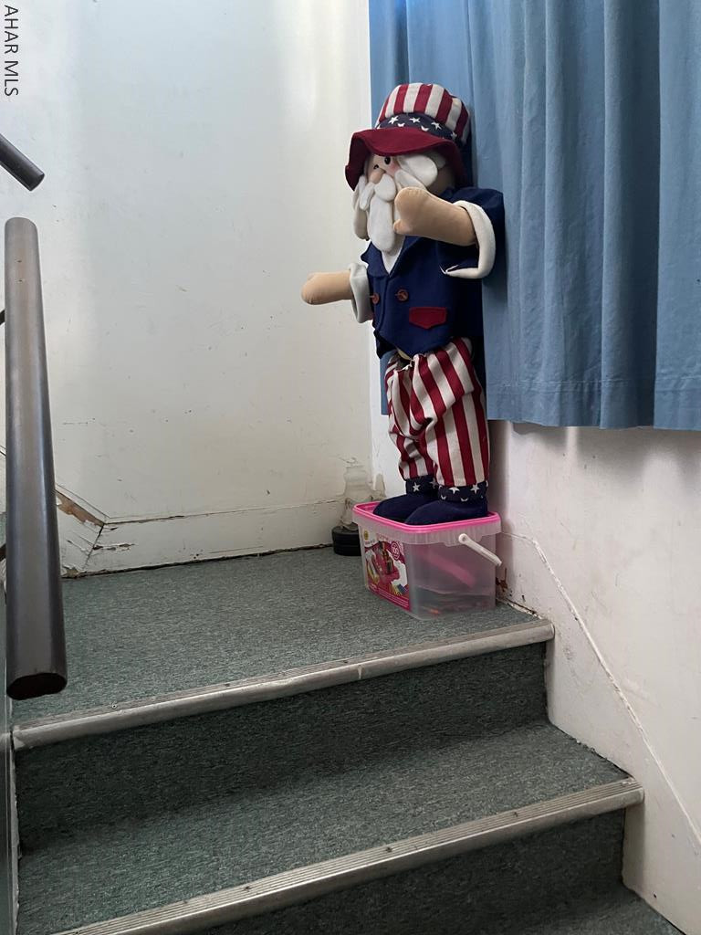 Unknown - Residential