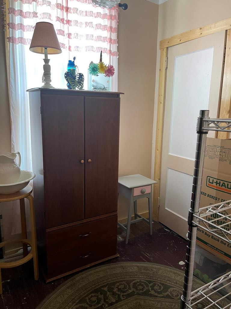 Unknown - Residential