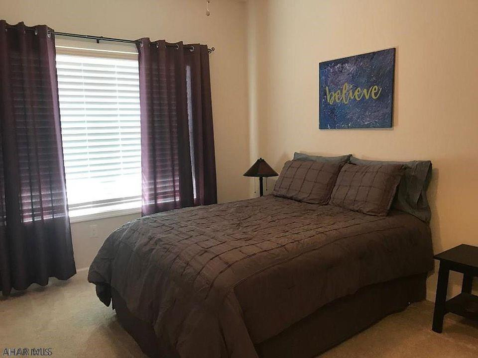 Rolling Hills - Residential