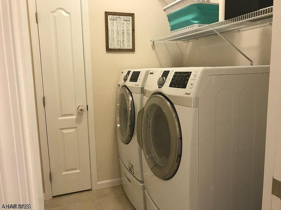 Rolling Hills - Residential