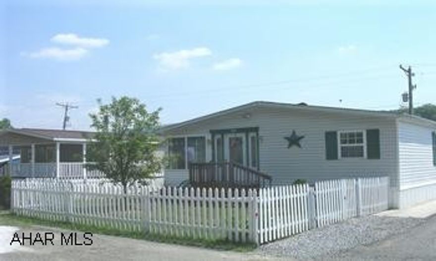 20X60 DOUBLEWIDE. LOT RENT $250 INCLUDING SNOW REMOVAL. FLORIDA ROOM & BONUS ROOM. CATHEDRAL CEILING, SHED, DECK AND OFF STREET PARKING. 30 DAY CLOSING. 20X60 DOUBLEWIDE. LOT RENT $250 INCLUDING SNOW REMOVAL. FLORIDA ROOM & BONUS ROOM. CATHEDRAL CEILING, SHED, DECK AND OFF STREET PARKING. 30 DAY CLOSING.