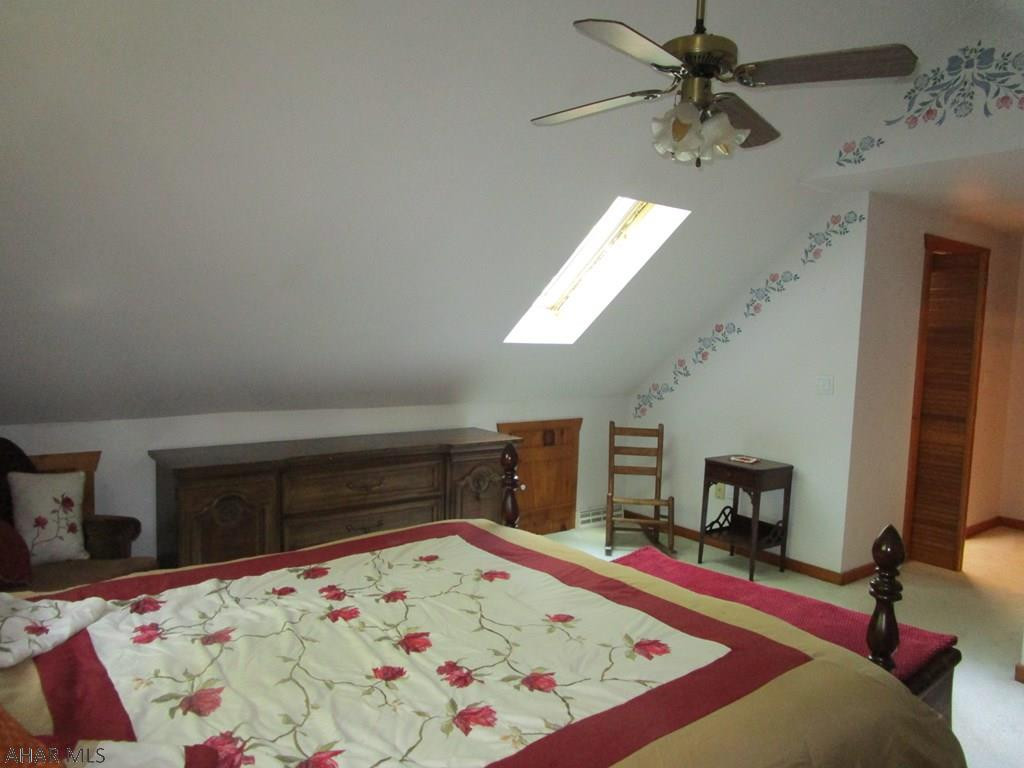 Glendale Yearound - Residential