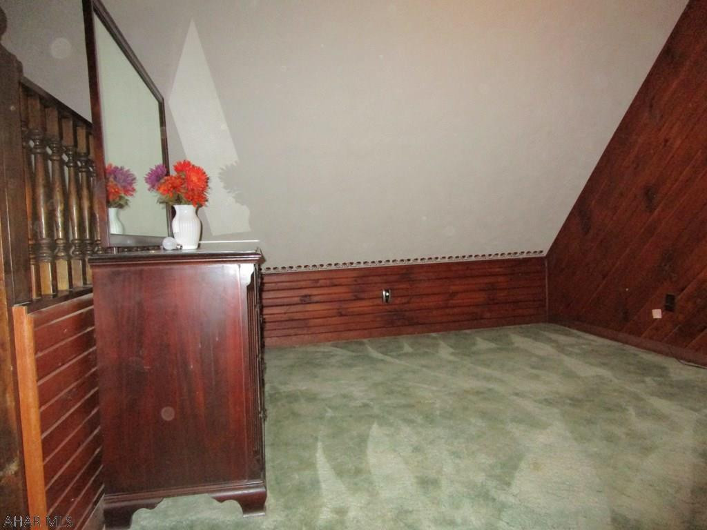 Glendale Yearound - Residential