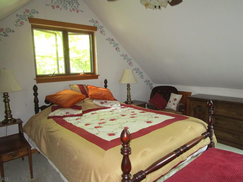 Glendale Yearound - Residential