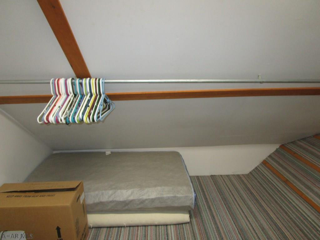 Glendale Yearound - Residential