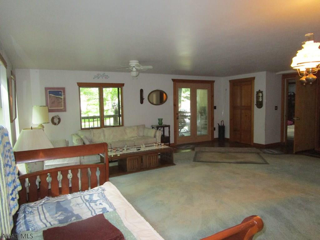 Glendale Yearound - Residential