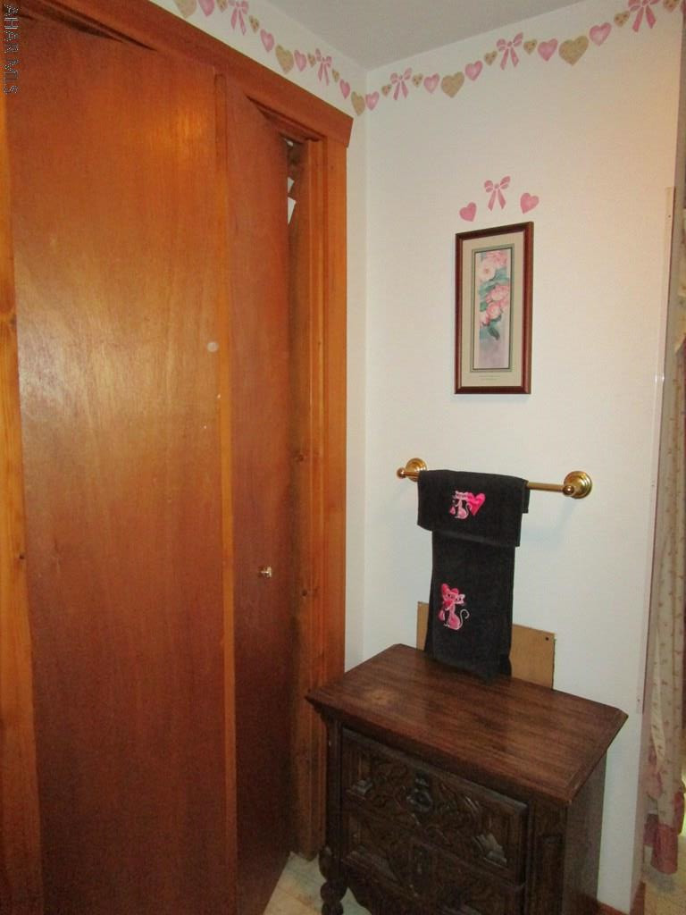 Glendale Yearound - Residential