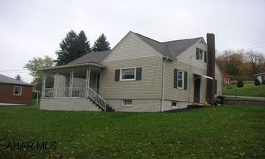 3 Bedroom cape on corner lot. Move right into this well maintained 3 bedroom home on a large corner lot, great starter home,knotty pine kitchen cabinets, lots of storage space, Call Lori to see 207-7256