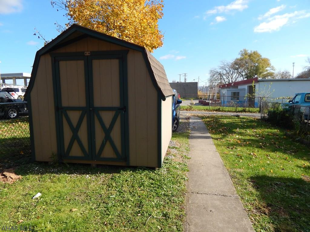 Unknown - Residential