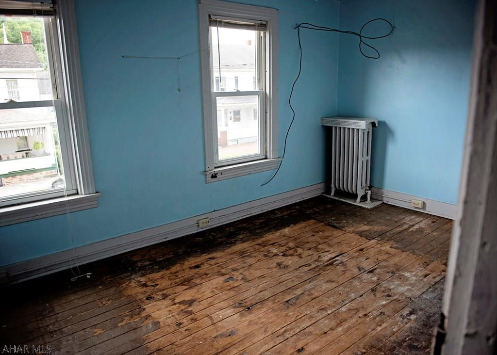 Unknown - Residential