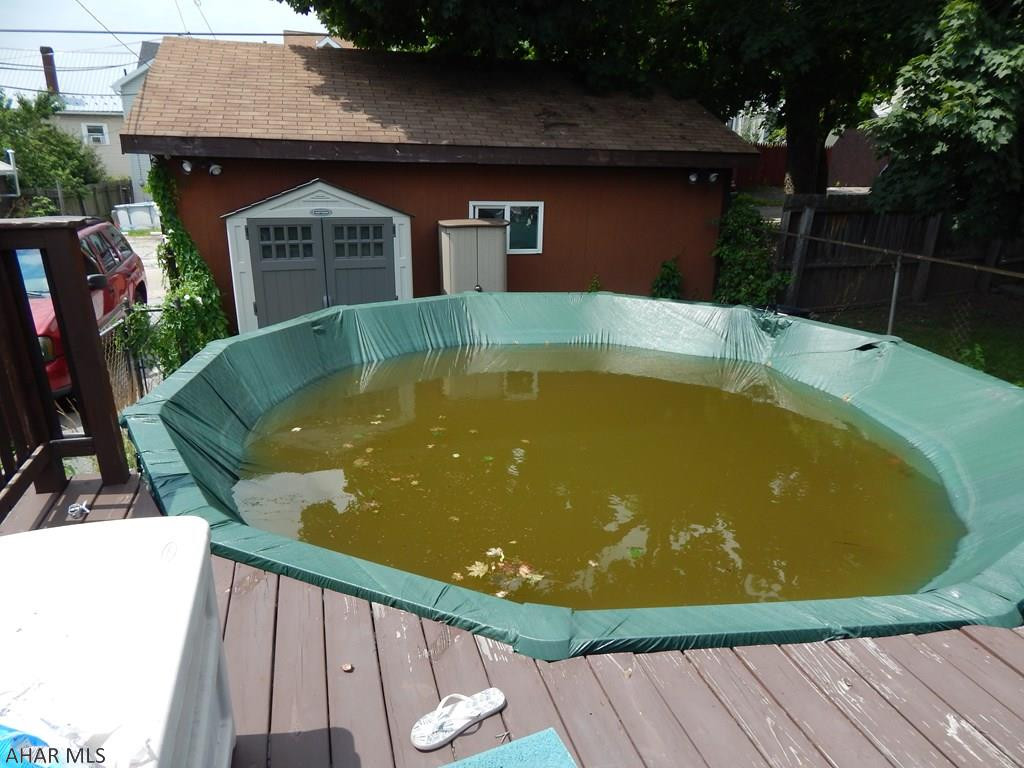 Unknown - Residential