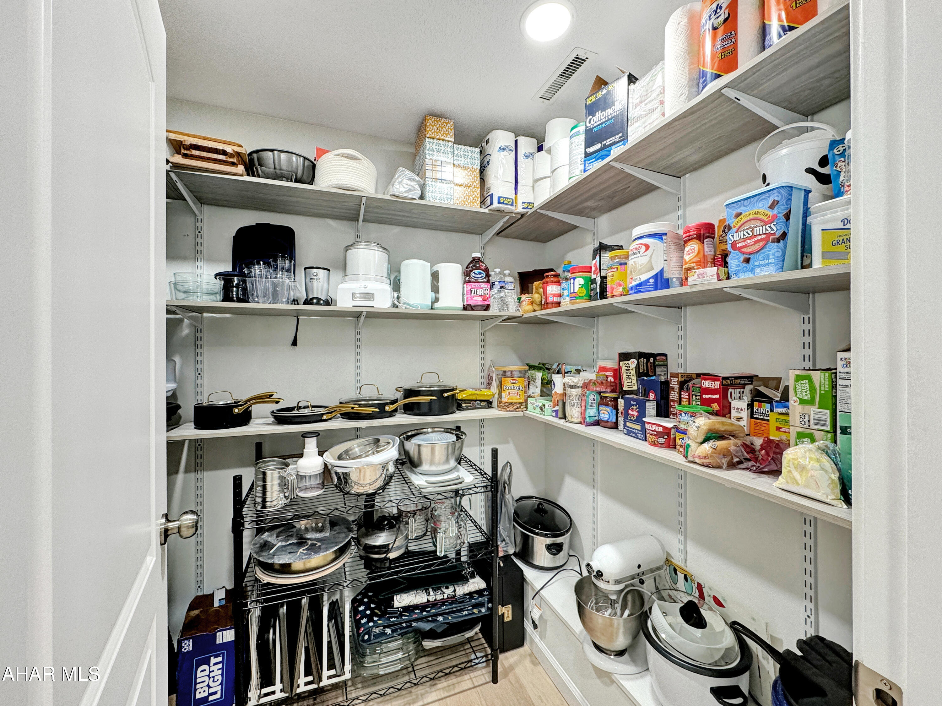 Juniata - Residential