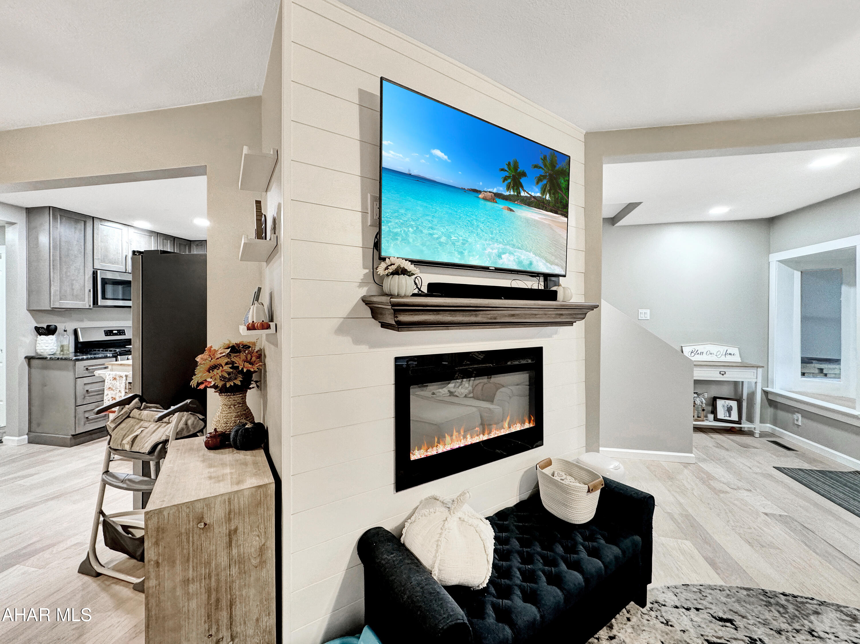 Juniata - Residential