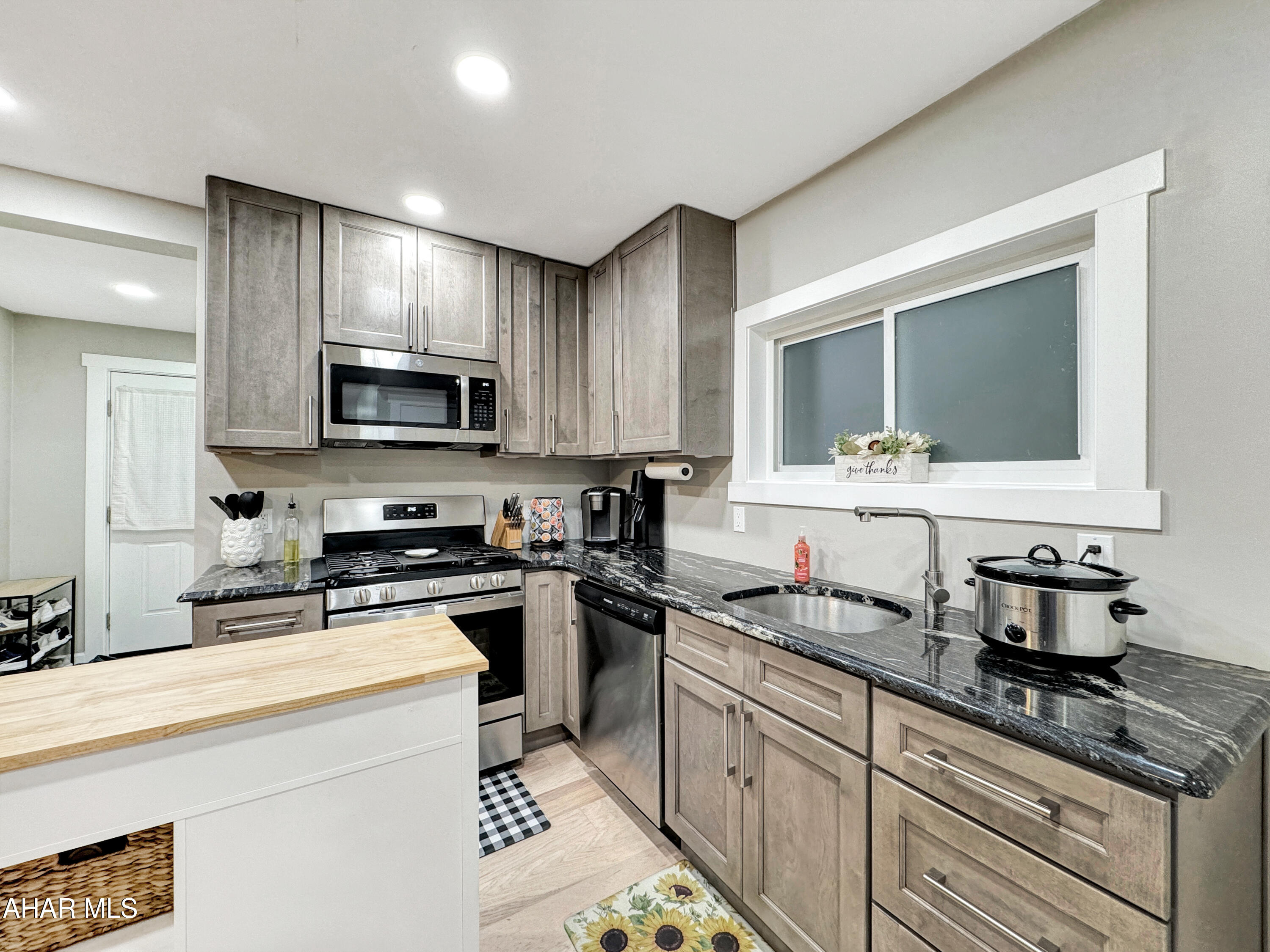 Juniata - Residential