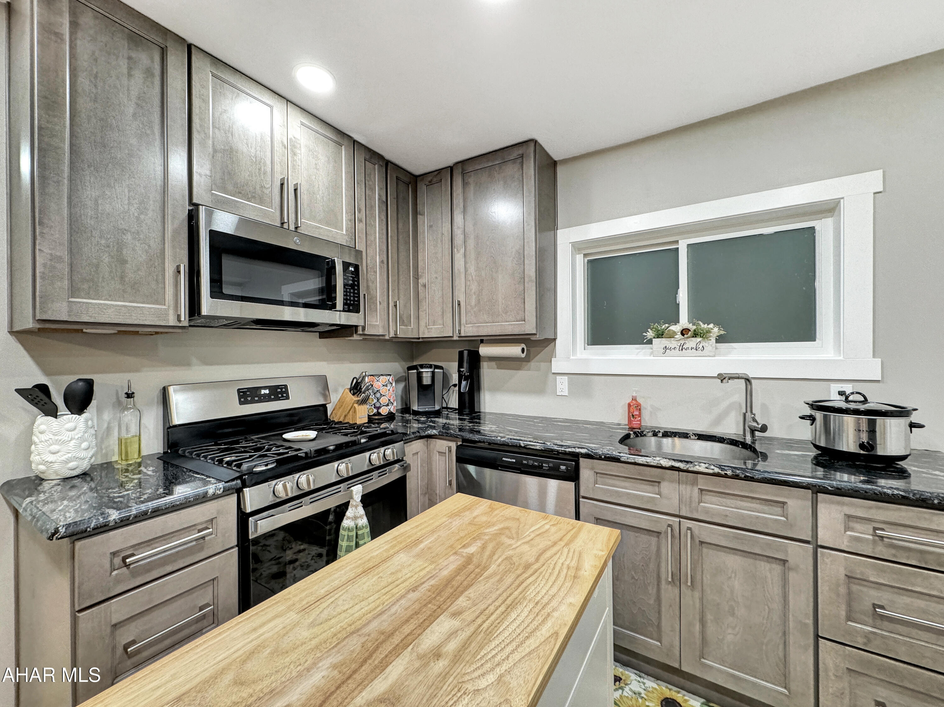 Juniata - Residential