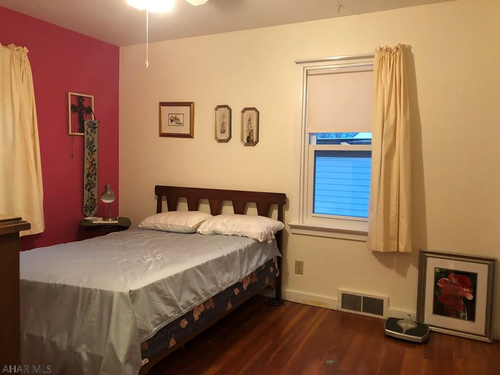 Hollidaysburg - Residential