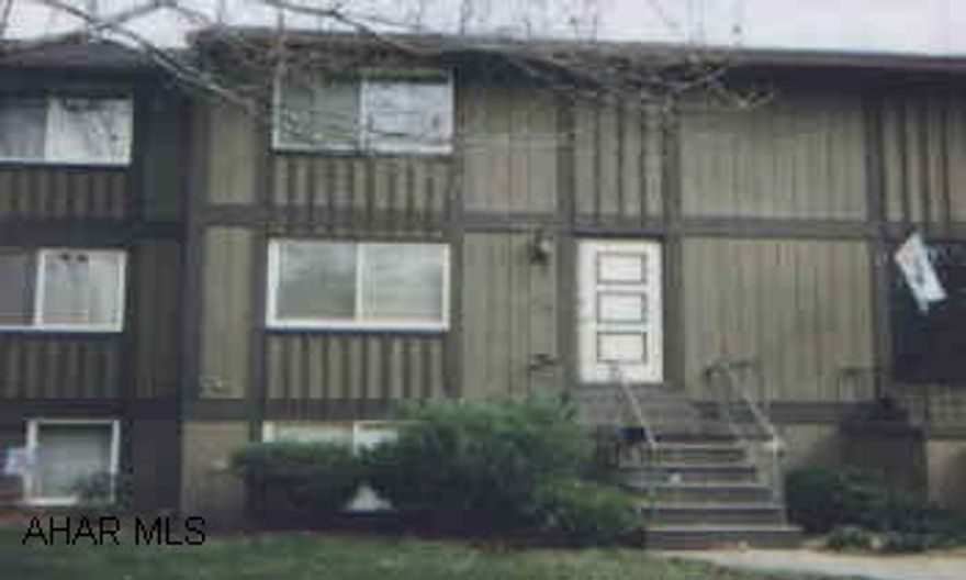 Seller must find suitable housing!