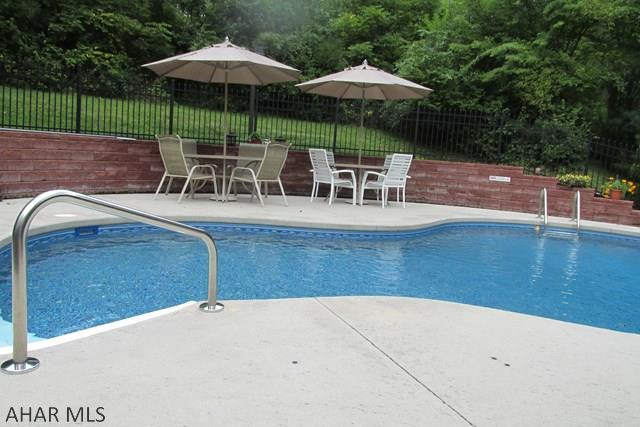 Las Villas - Residential