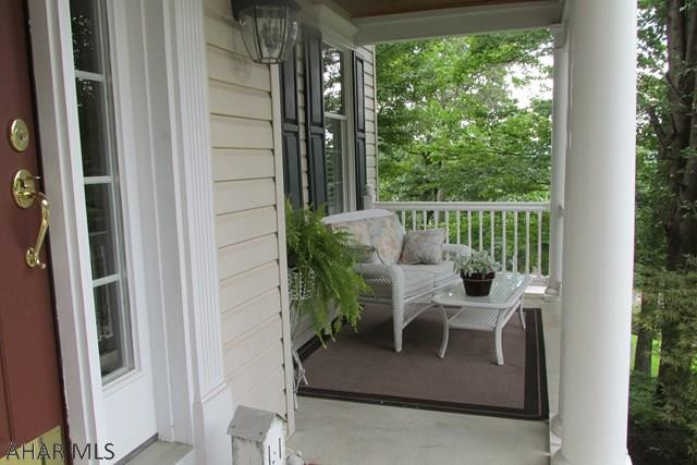 Las Villas - Residential