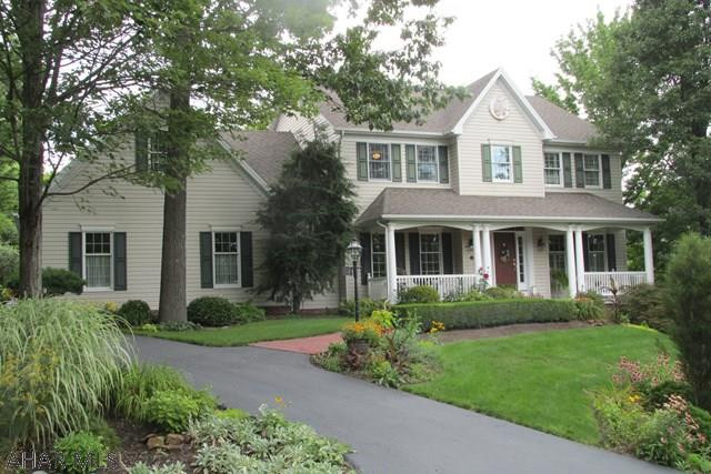 Las Villas - Residential